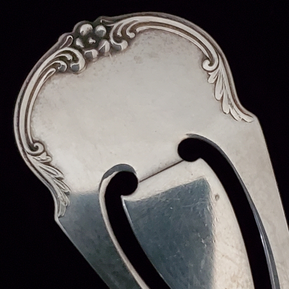 S Kirk & Son Sterling Bookmark Quality Gift - Picture 3 of 5